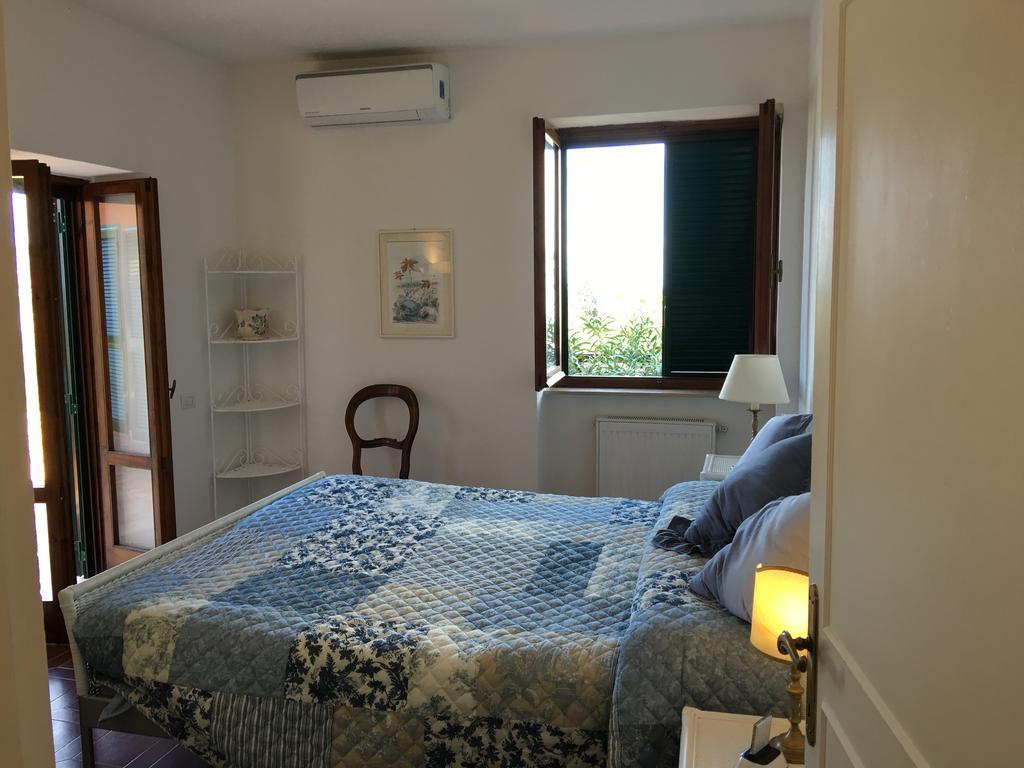 Casa Azzurra Apartment Porto Santo Stefano  Bagian luar foto