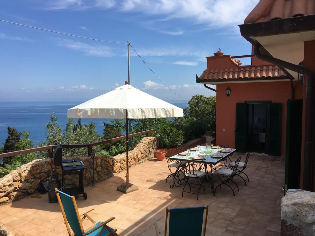 Casa Azzurra Apartment Porto Santo Stefano  Bagian luar foto